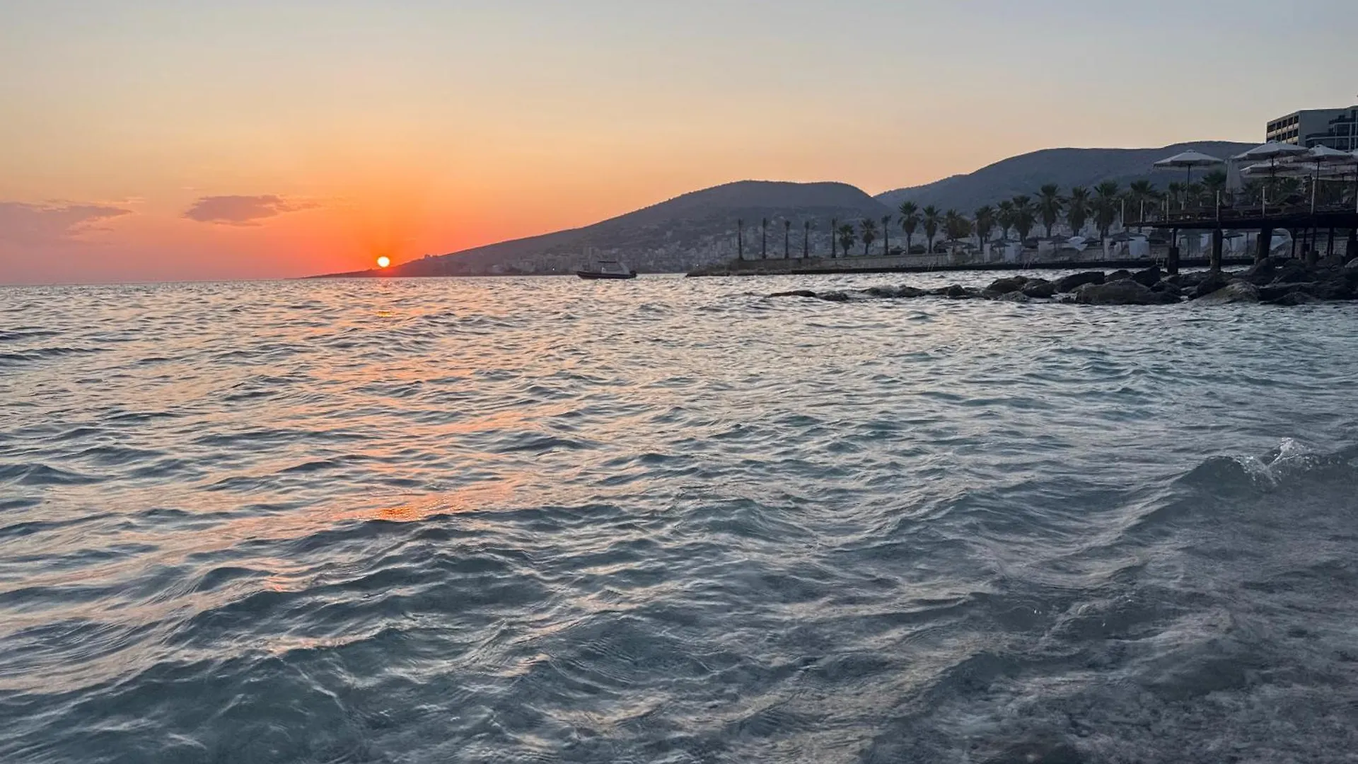 Апартаменты Saranda Sunset Apartament